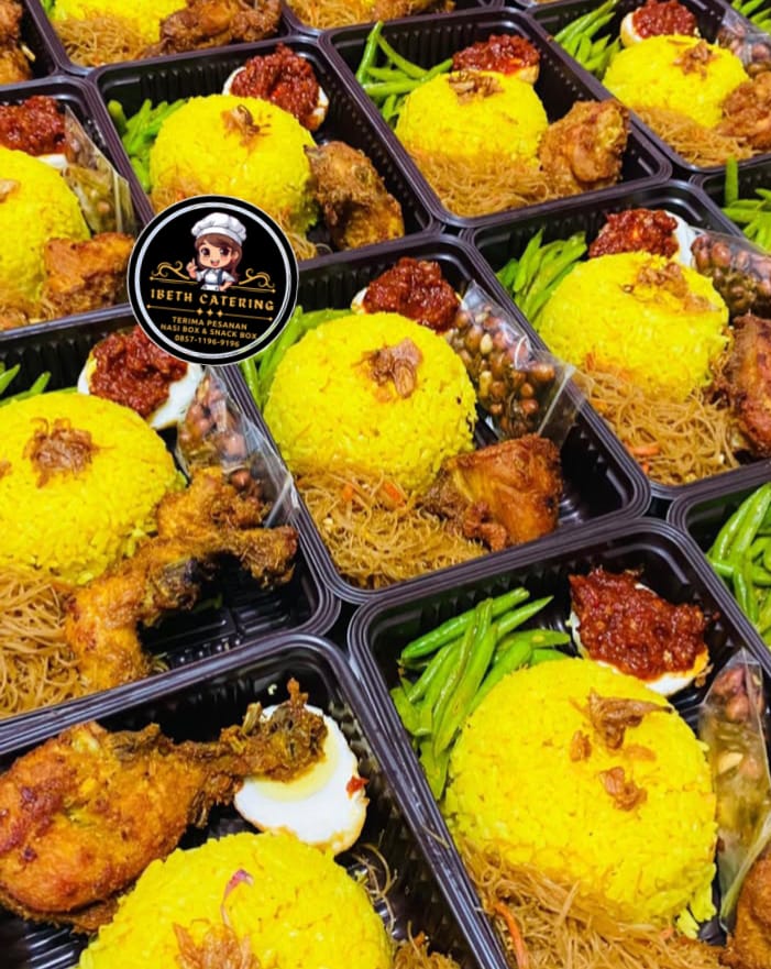 Nasi kuning ibeth catering
