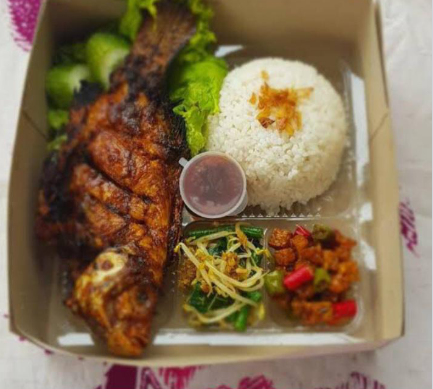 PAKET MAKAN II