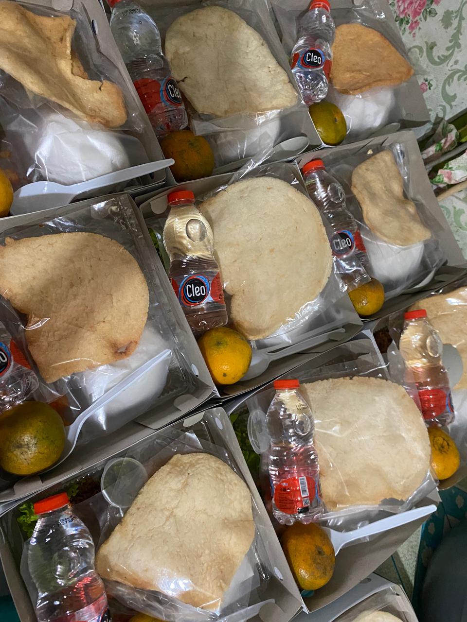 Paket Nasi dan Snack