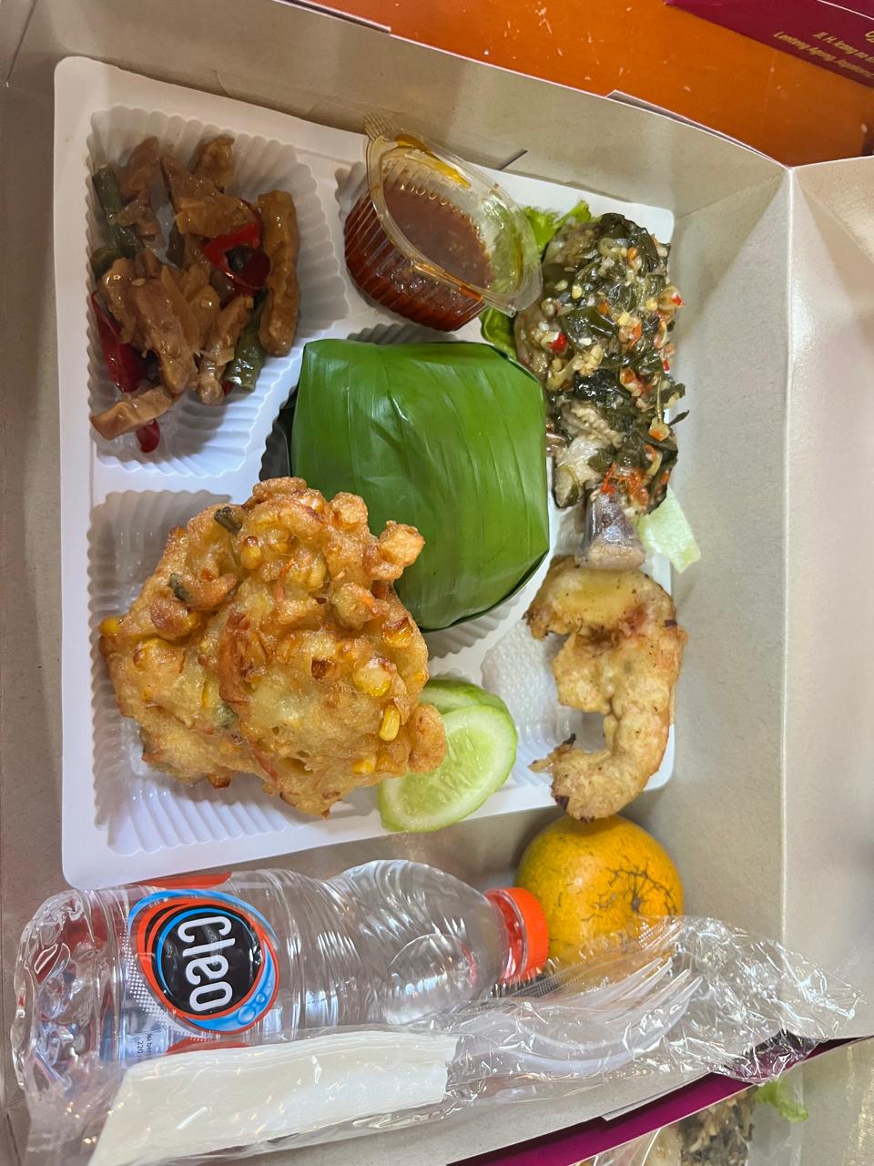 Paket Nasi Ayam Woku Rizta's Catering