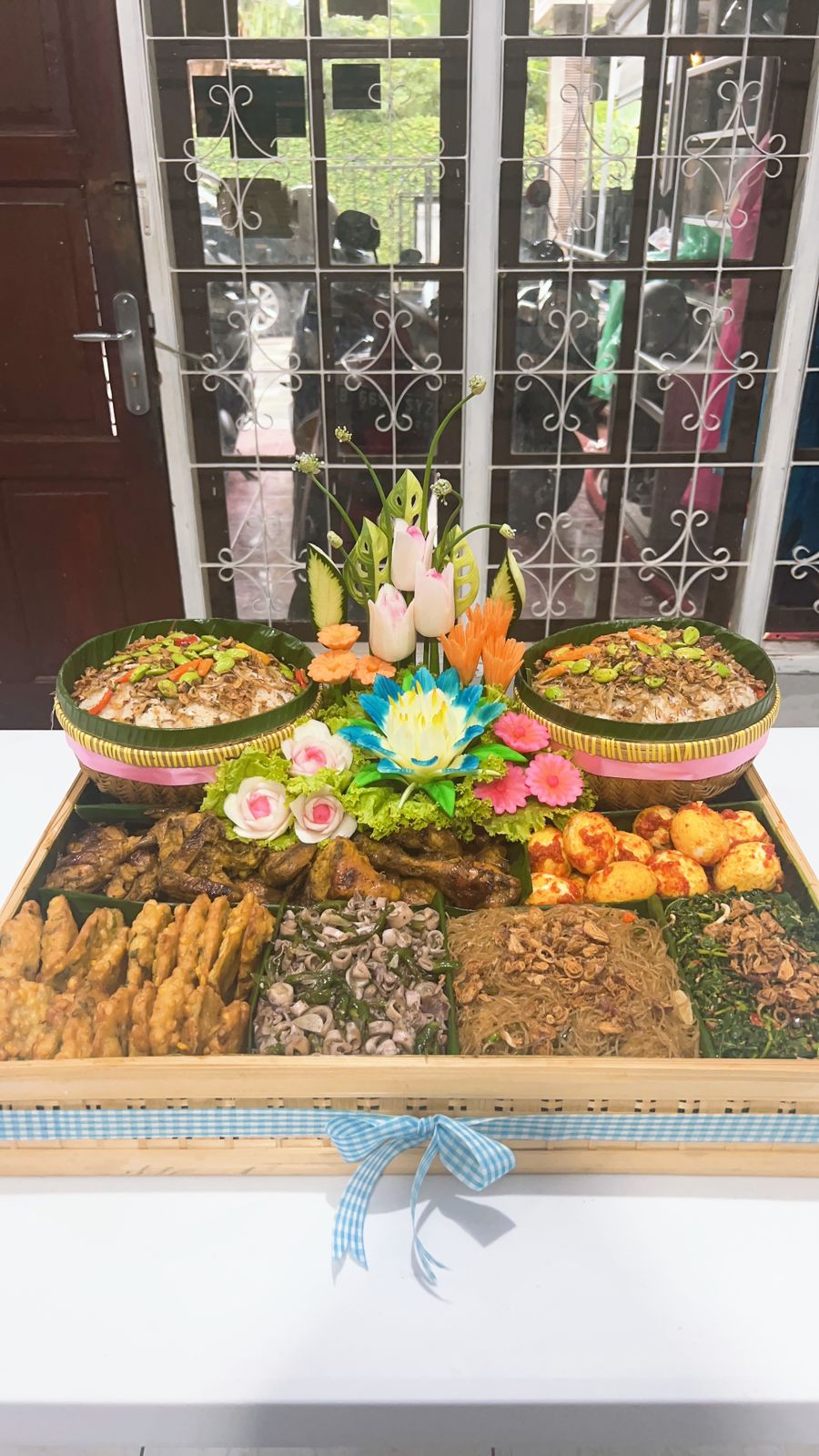 Nasi Liwet Sunda Tampah