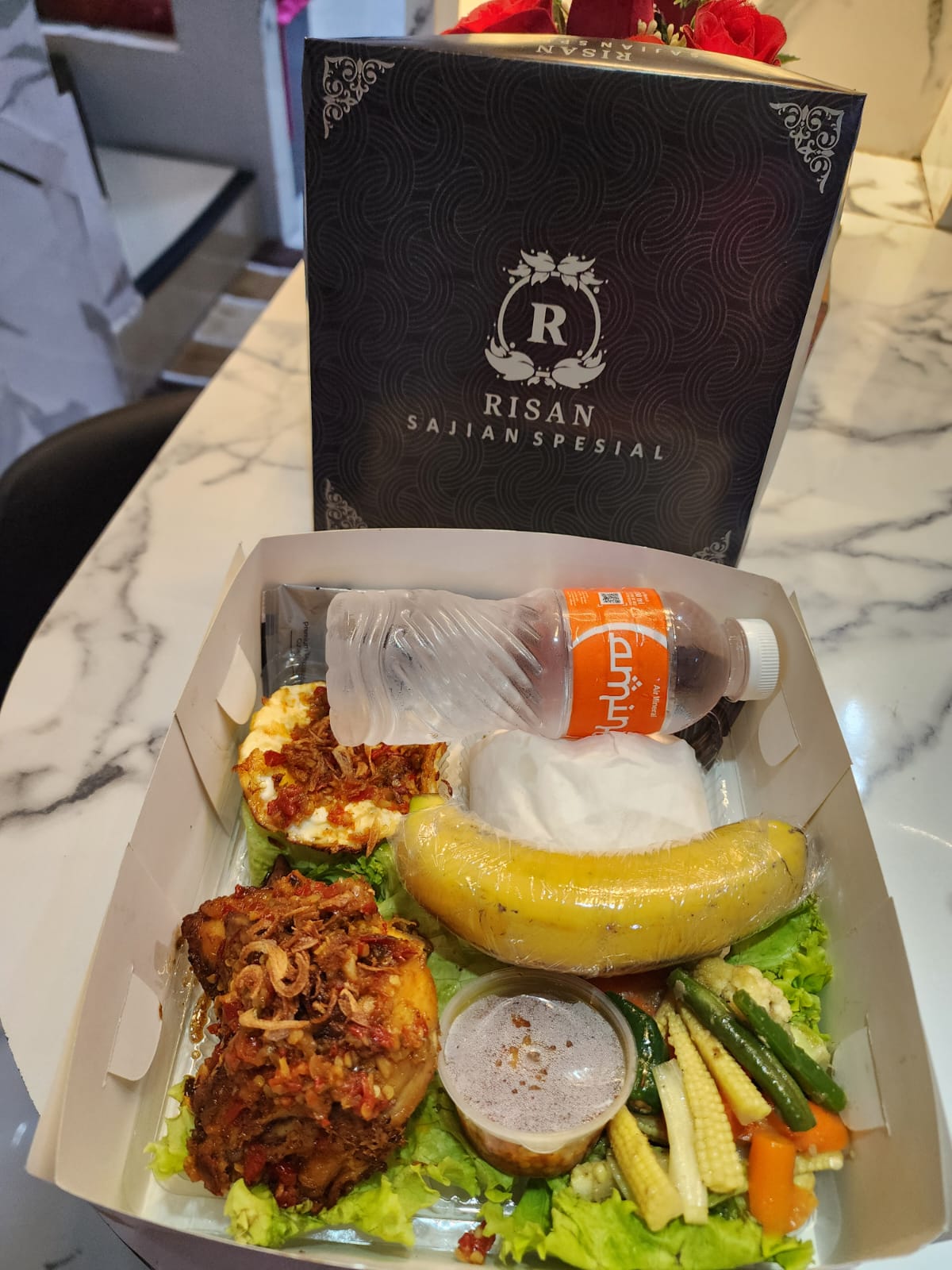 Paket Nasi Risan Nusantara