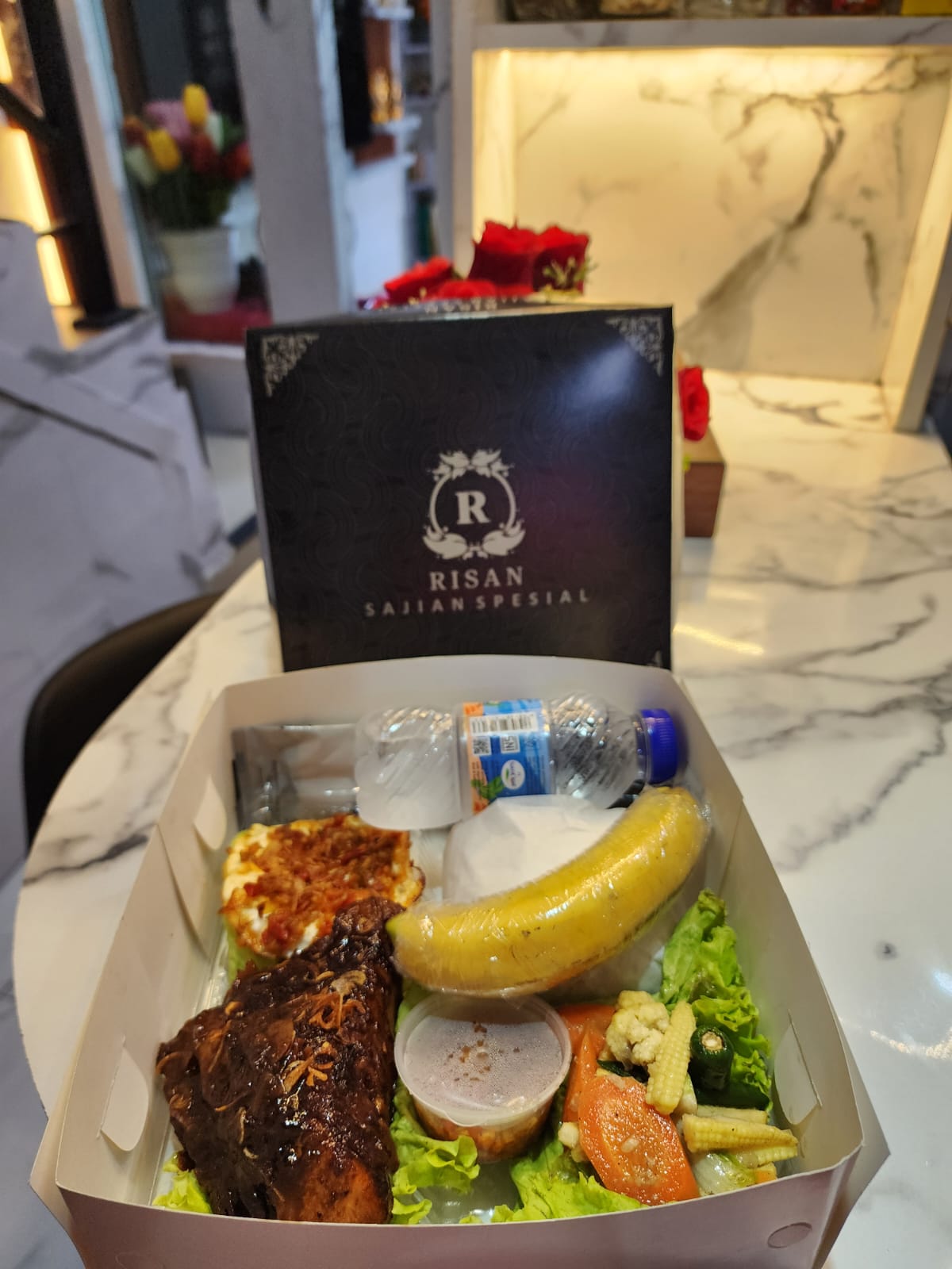 Paket Nasi Risan Nusantara