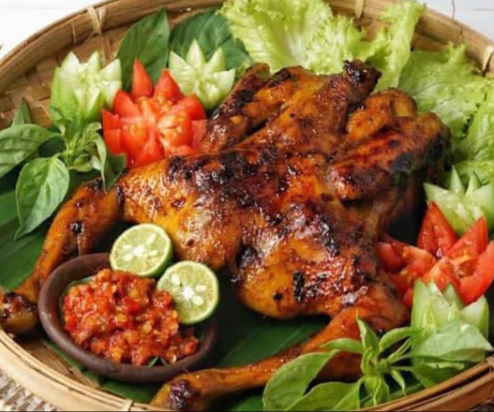 Ayam Bekak 1 Ekor Mom's Kitchen