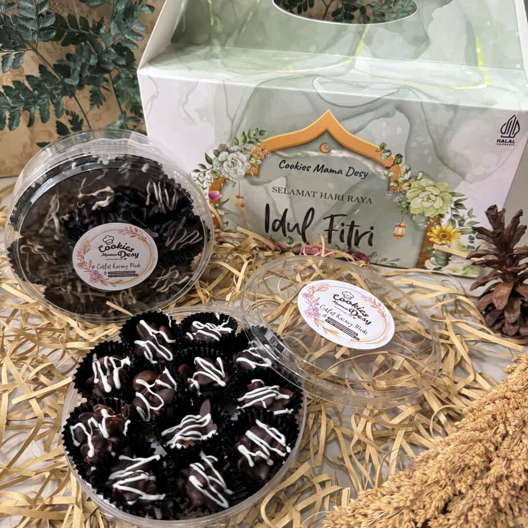 Coklat Kacang Mede Cookies Mama Desy