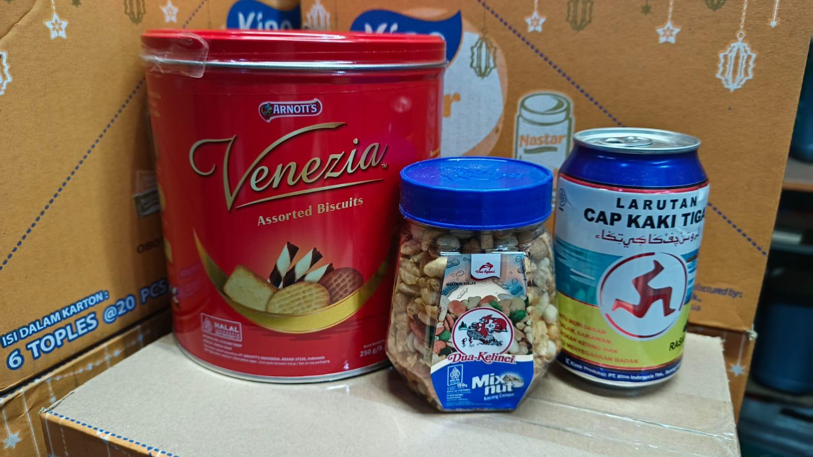 Hampers 1