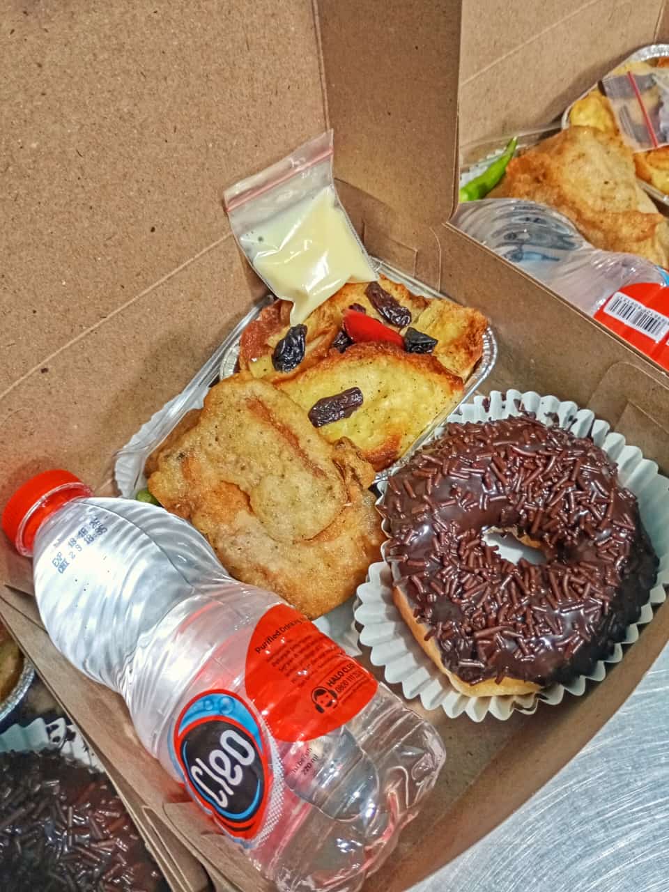 PAKET 21 SNACKBOX BREADVENTURE 165 BOX