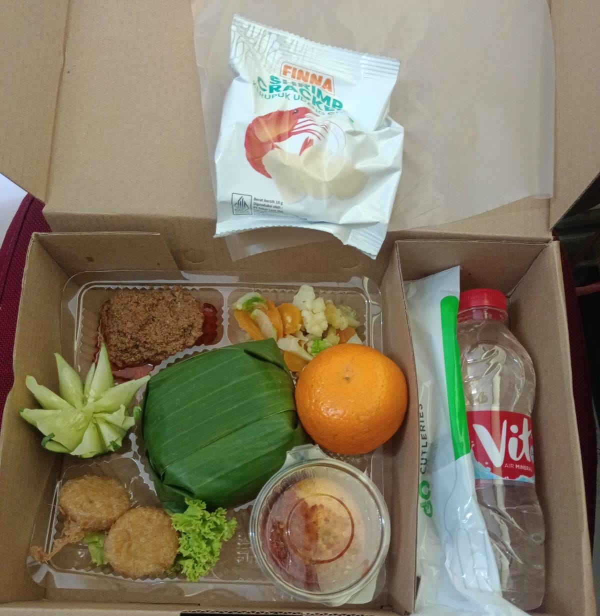 NASI BOX II DAPOER BUNDA ALBIN
