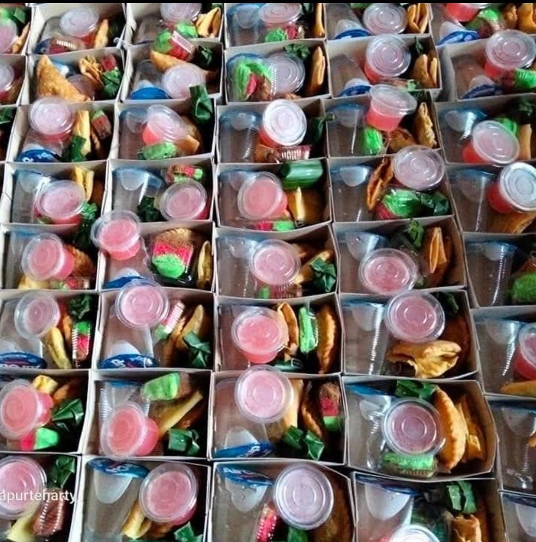 Paket Snack Box 2
