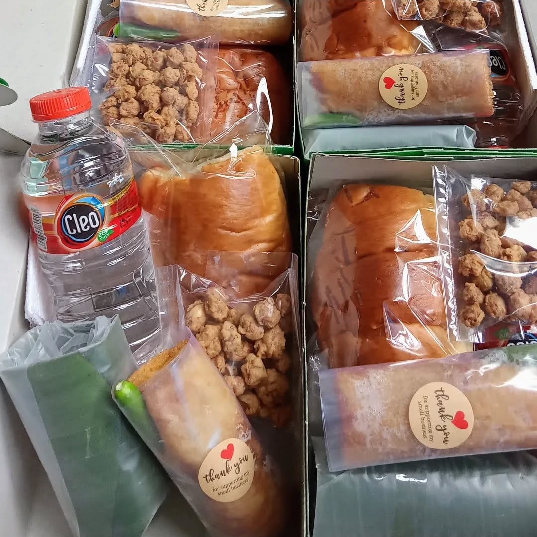 SNACK BOX SYAFA CAKE N COOKIES