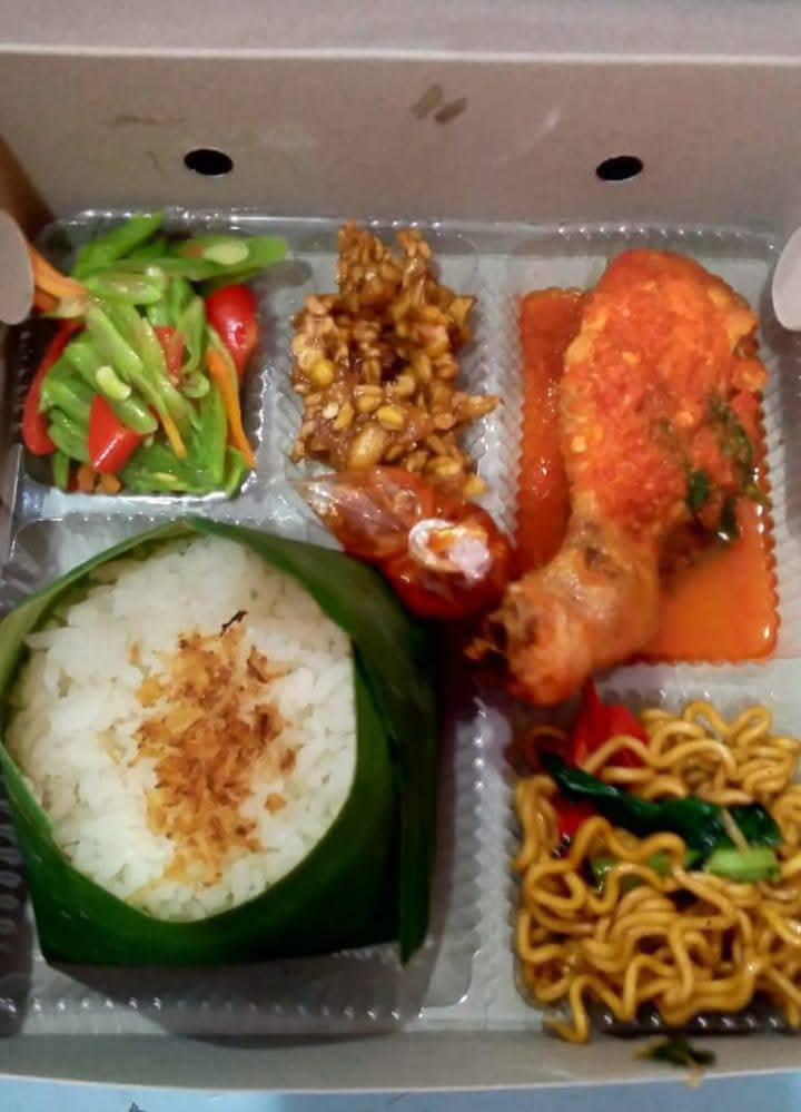 Nasi Box - Lucaguda Rasa