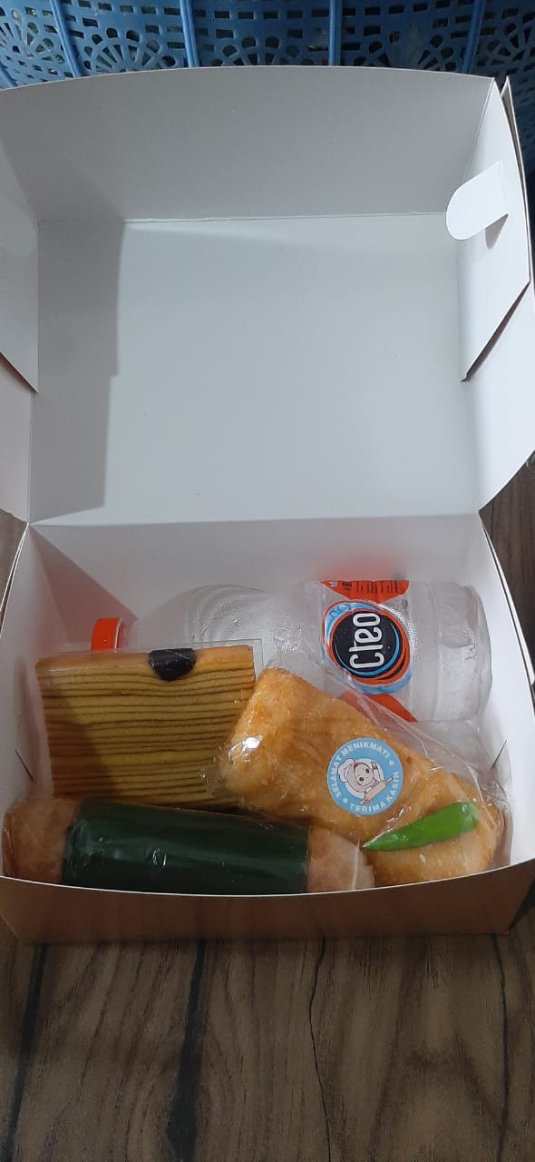 Snack Box - Lucaguda Rasa