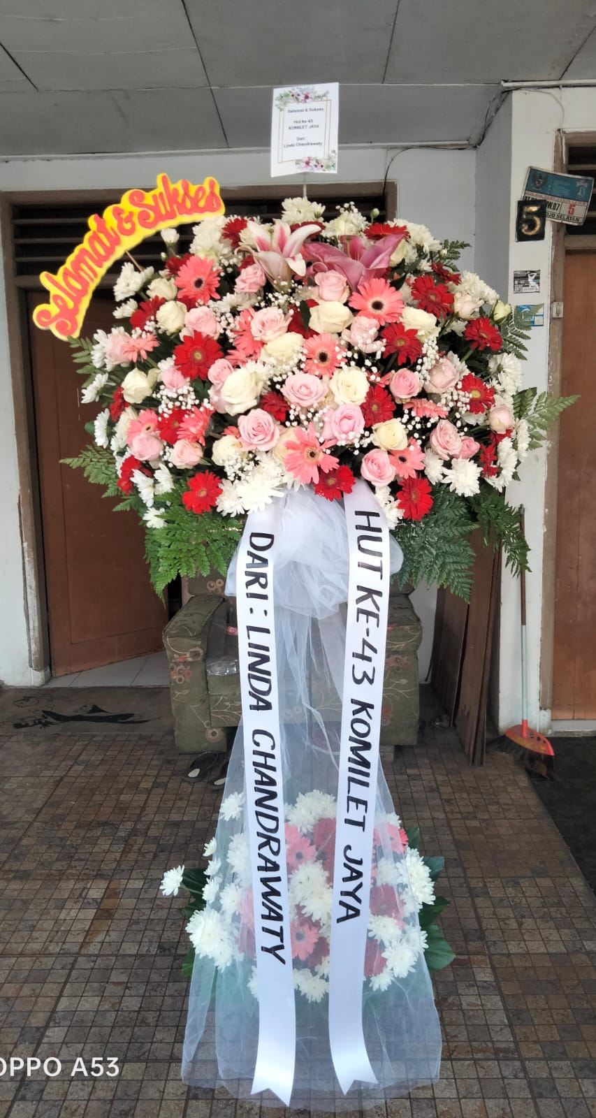 Bunga Standing Flowers