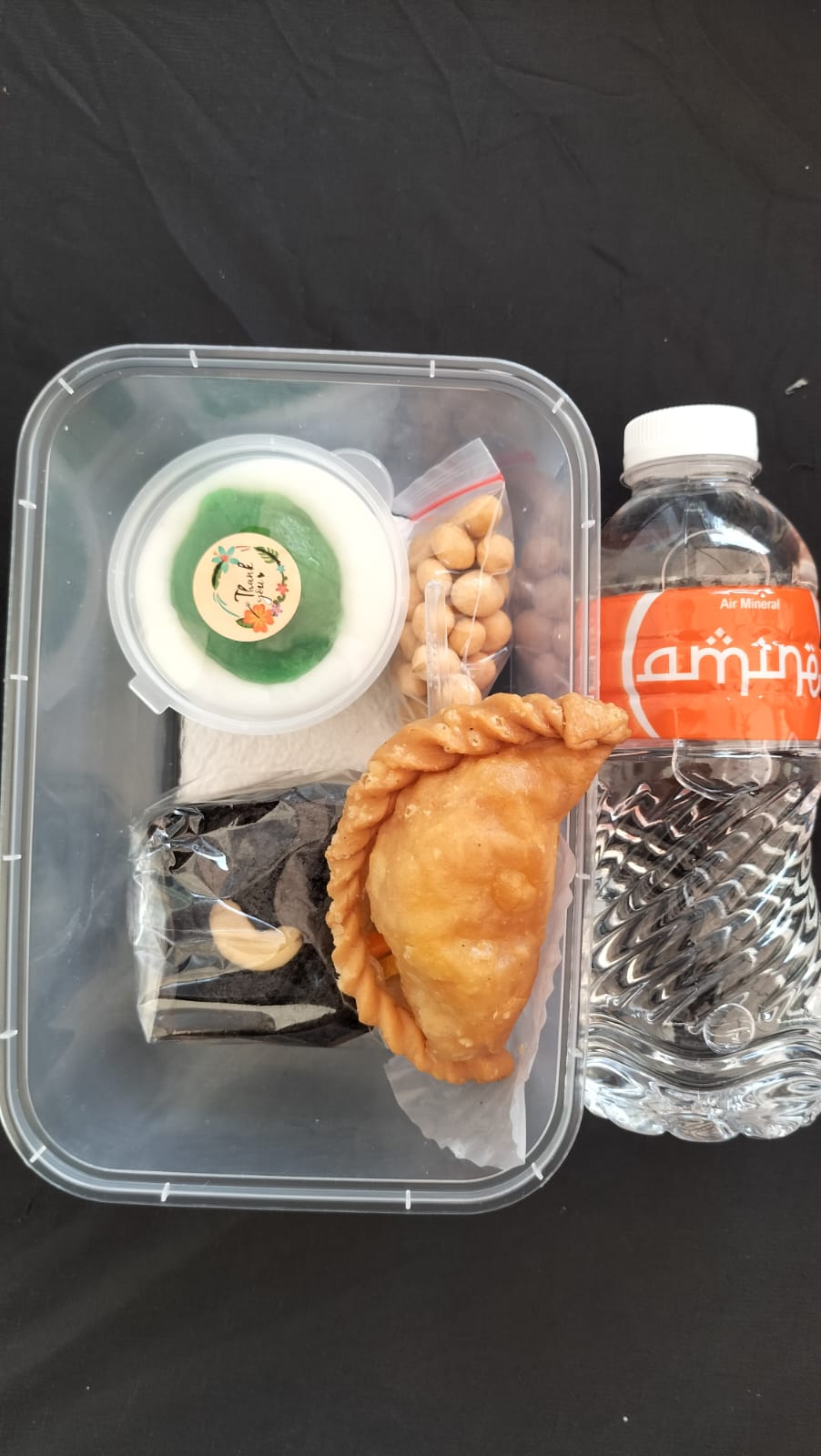 Mak Othi Food and Drink