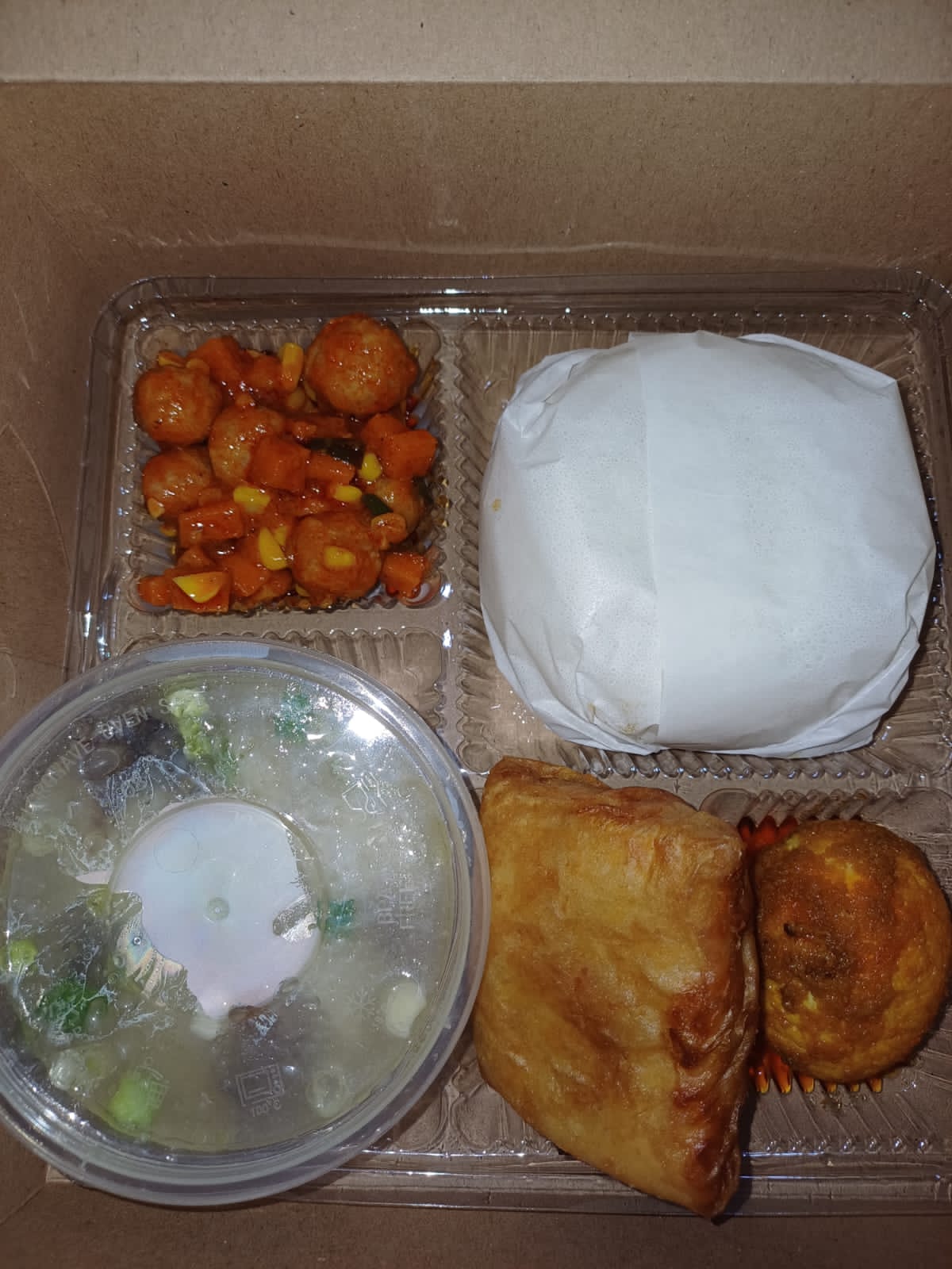 20 Paket Nasi Box &amp; Snack Box