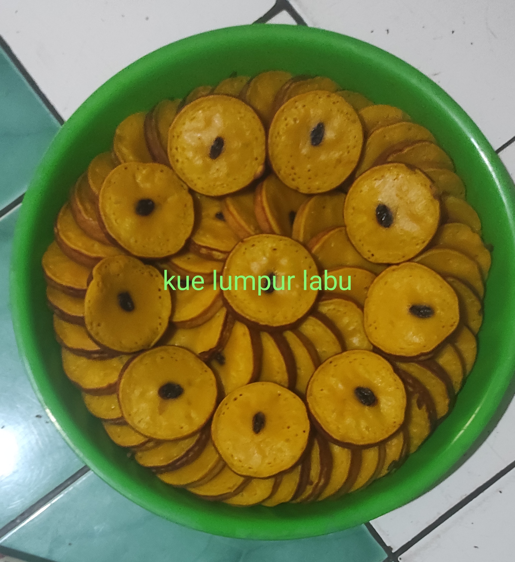 kue lumpur kentang