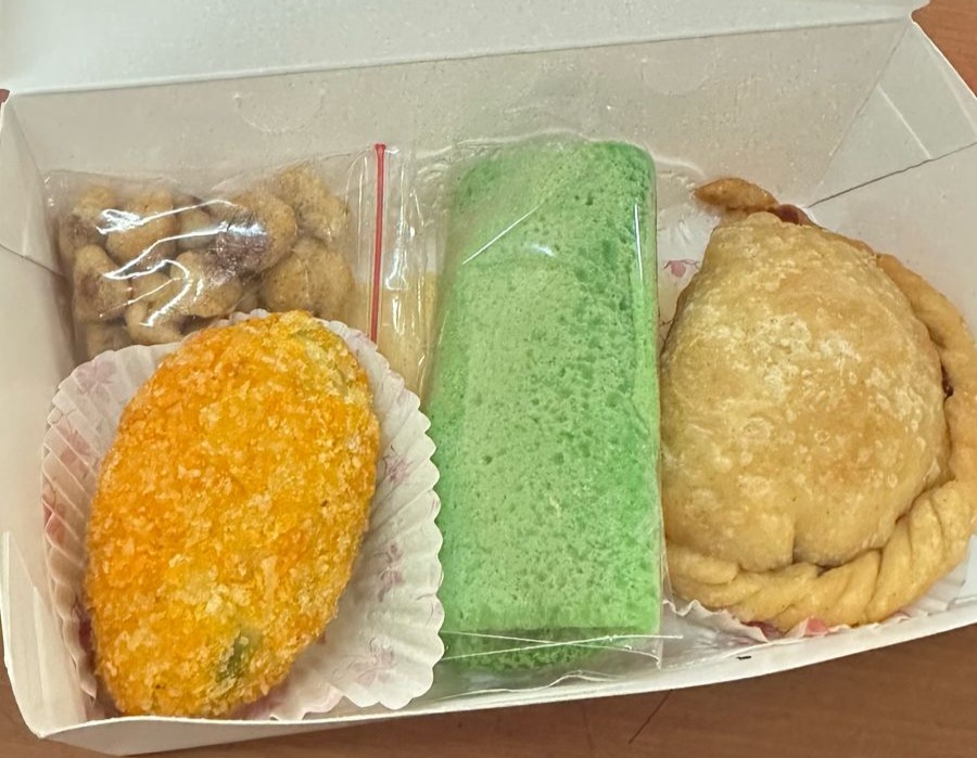 Snack Box Mama El Catering