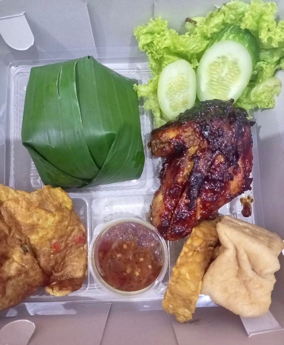 Nasi Ayam Bakar