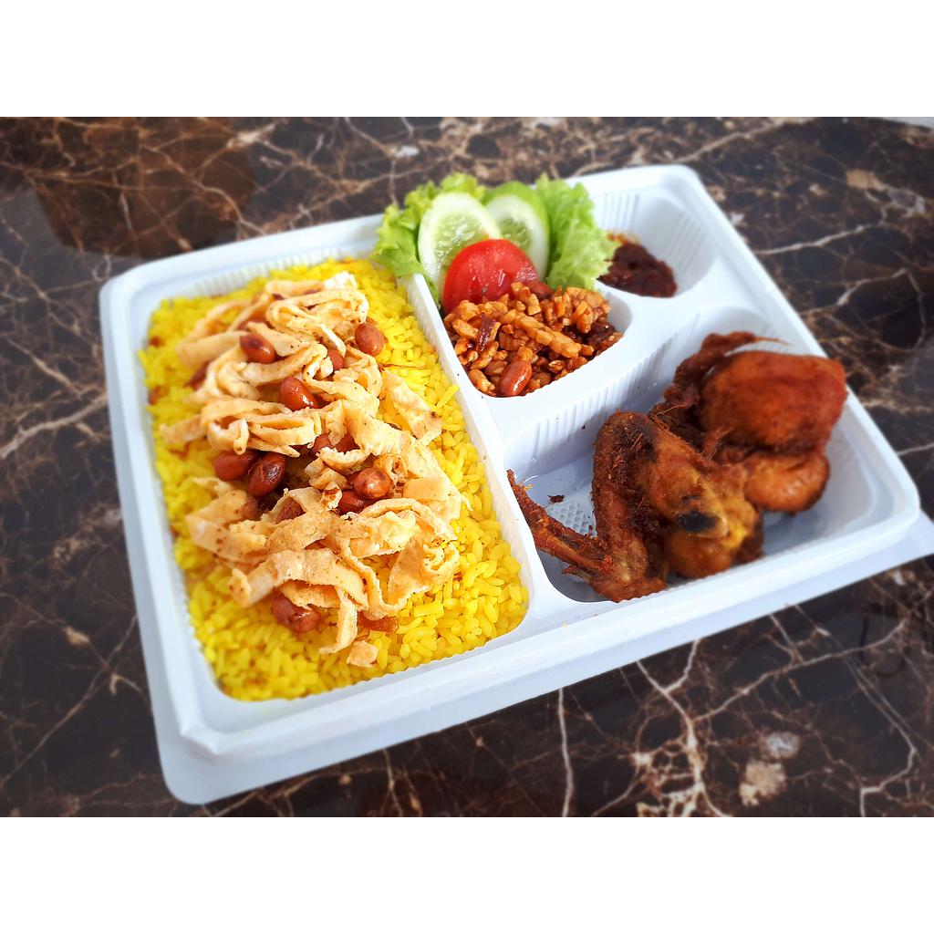 Nasi Kuning/Uduk Ayam