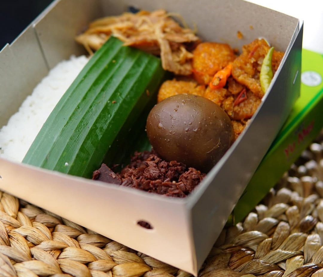 Paket gudeg komplit