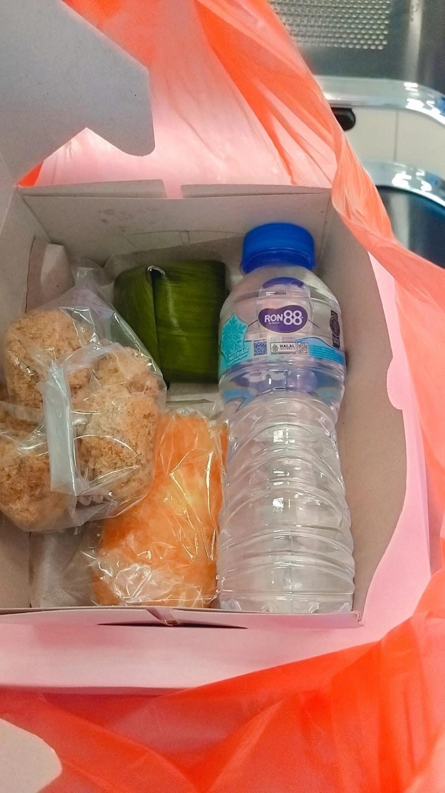 Snack box