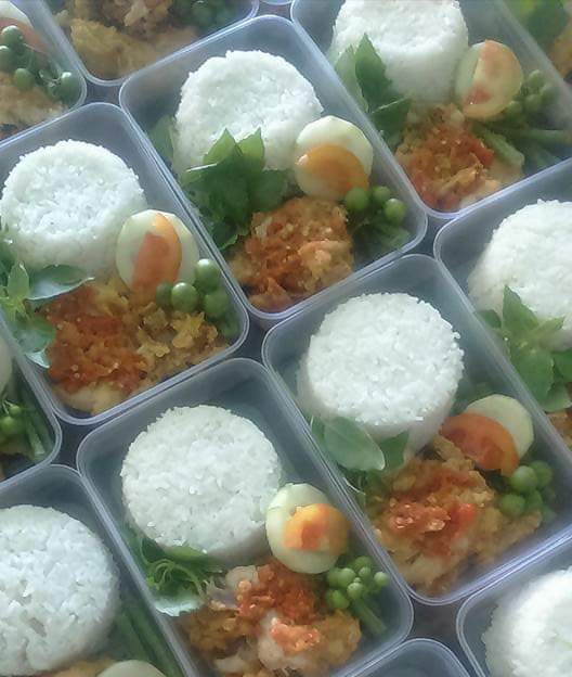 Paket Ayam Geprek