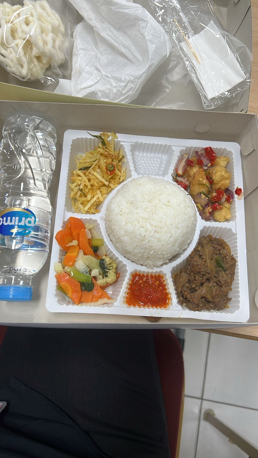 Dapoer Lestari Paket D - Ayam Cabai Garam