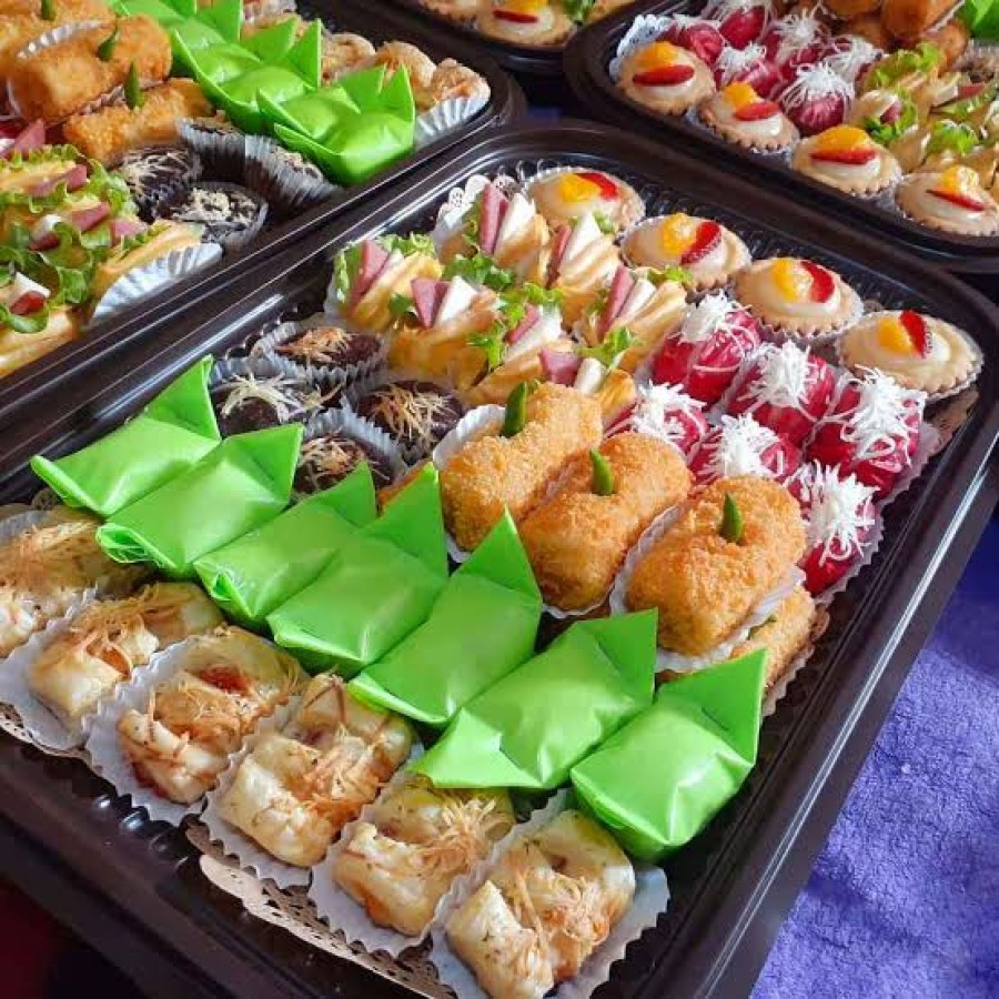SNACK BERAT KEGIATAN SENI DAN BUDAYA