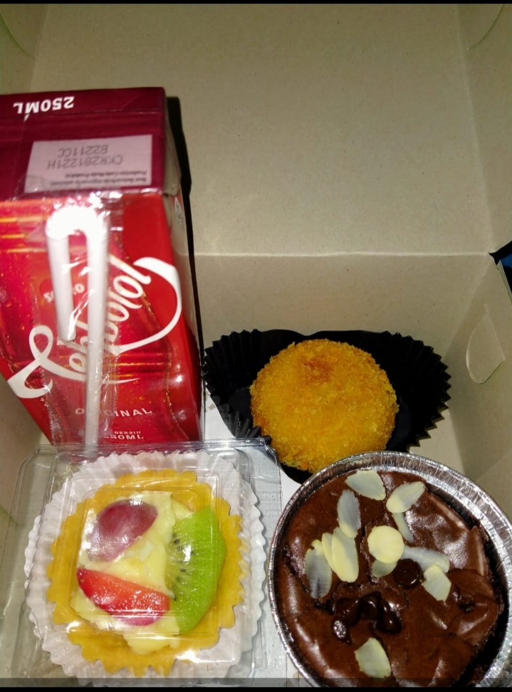 Snack box paket 9