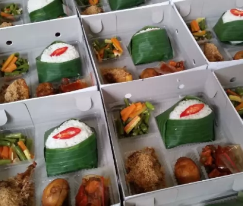 Paket Makanan Ramadhan (Urban Foodie)