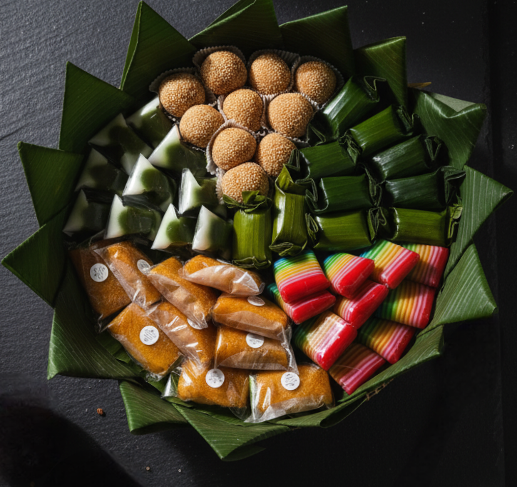 KUE TAMPAH
