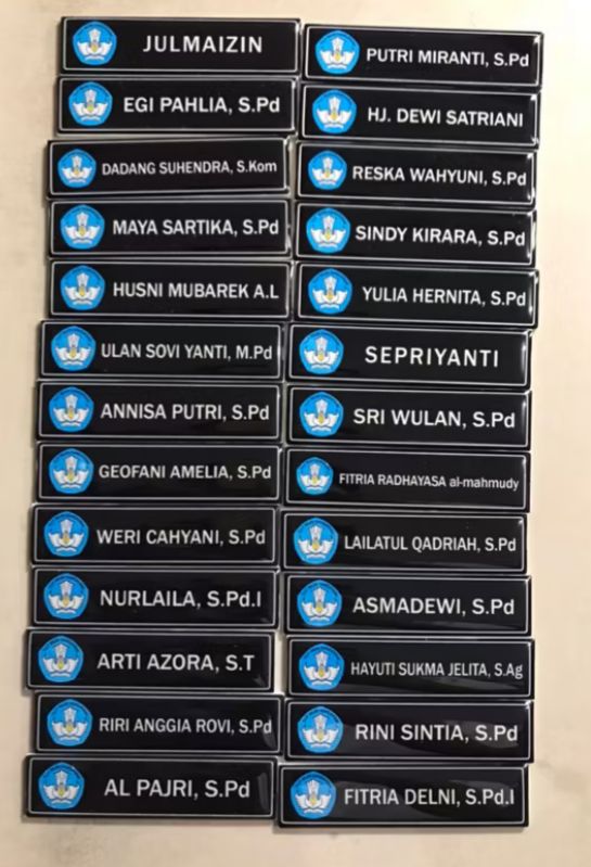 Nametag Papan Nama Dada
