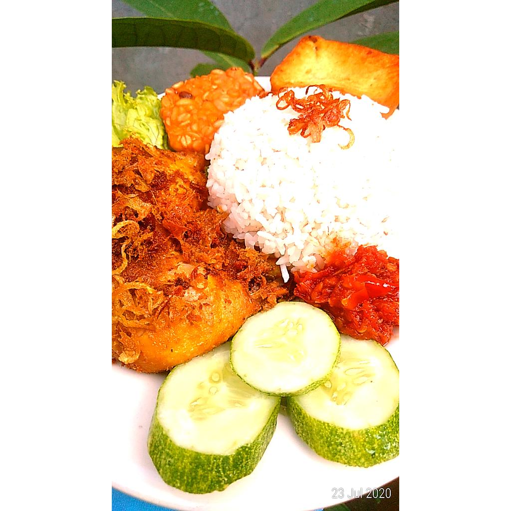 Paket Nasi Ayam Goreng