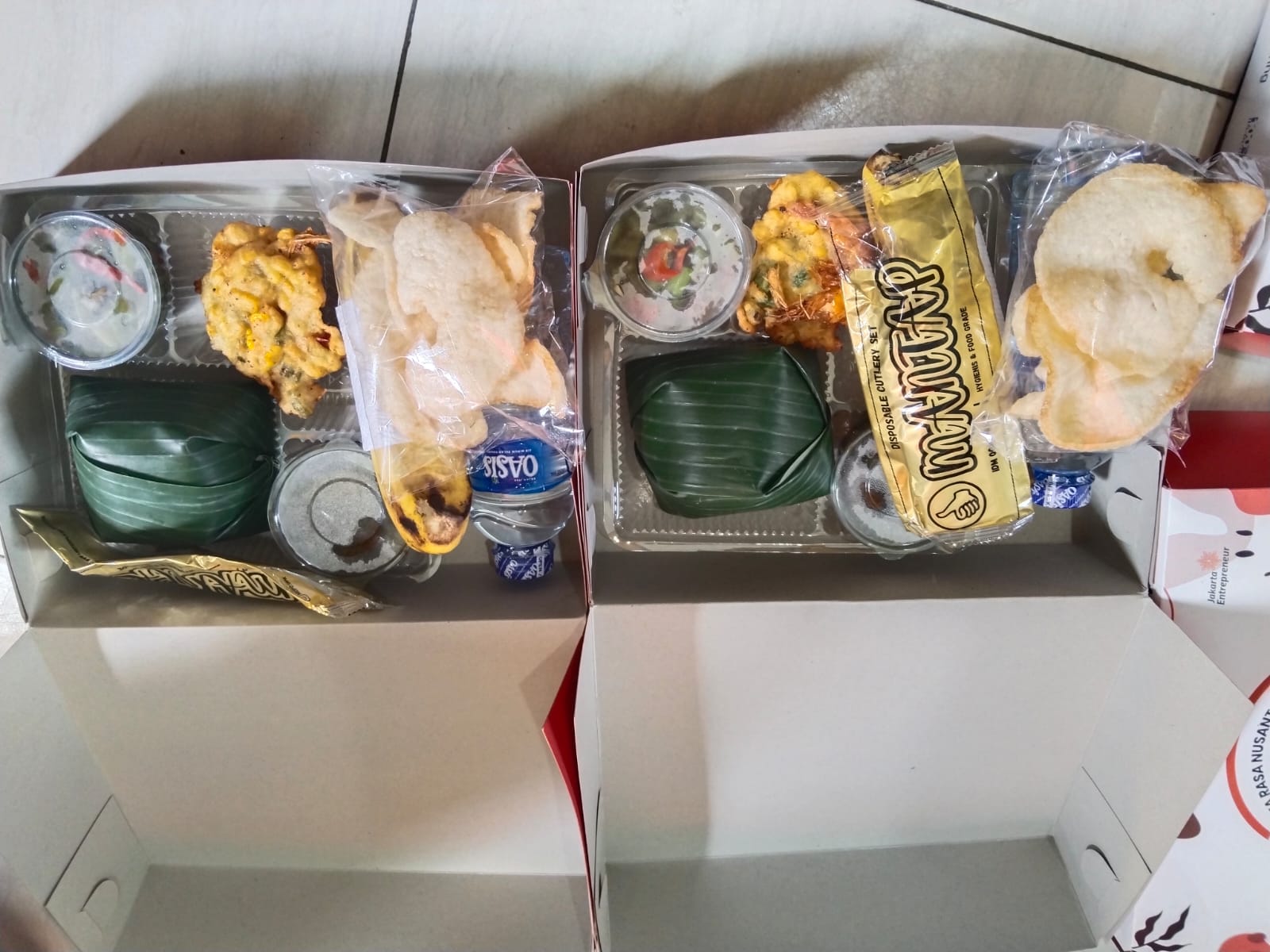 KUBE LELE NASI BOX J