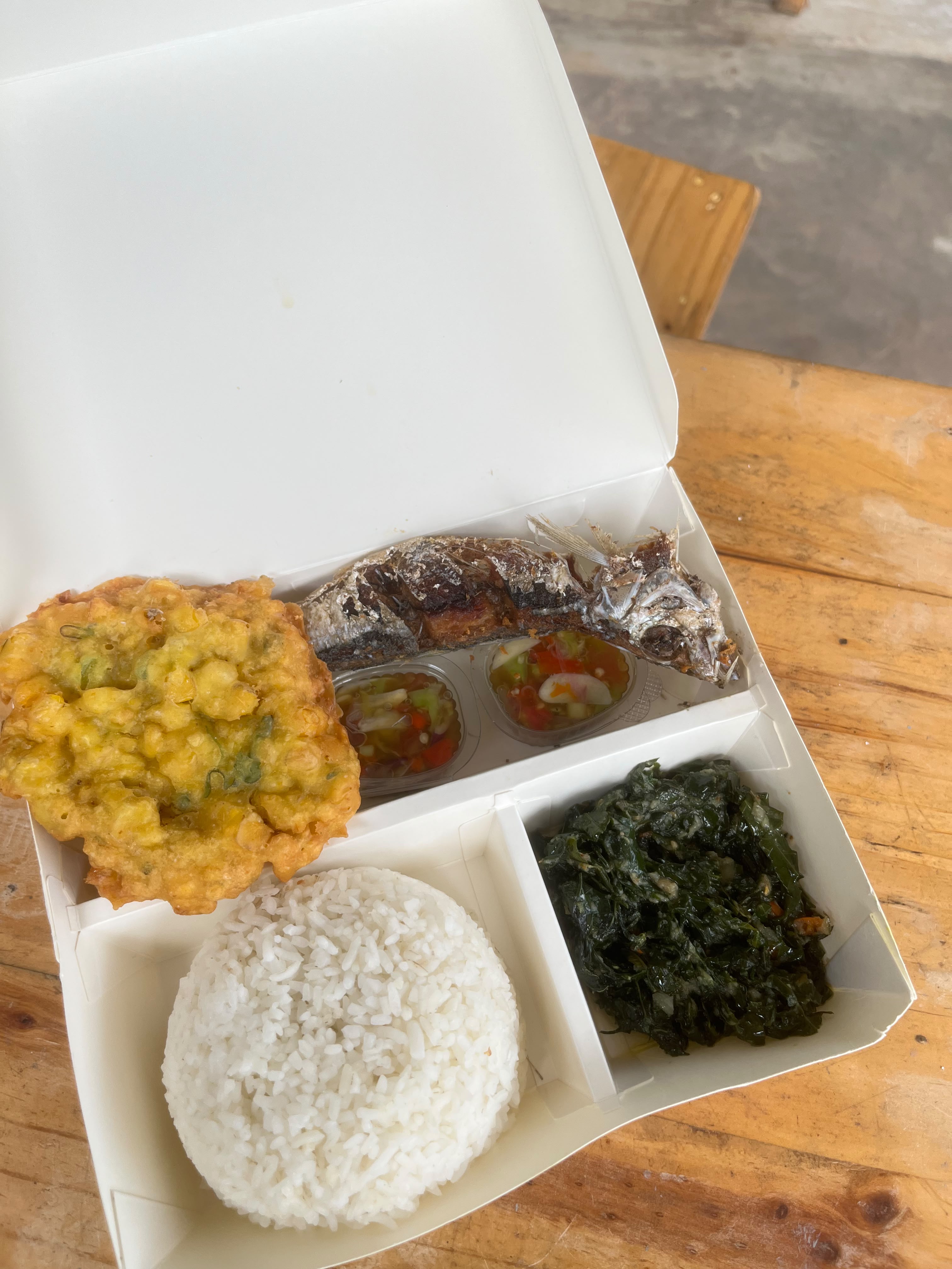 Nasi box paket hemat