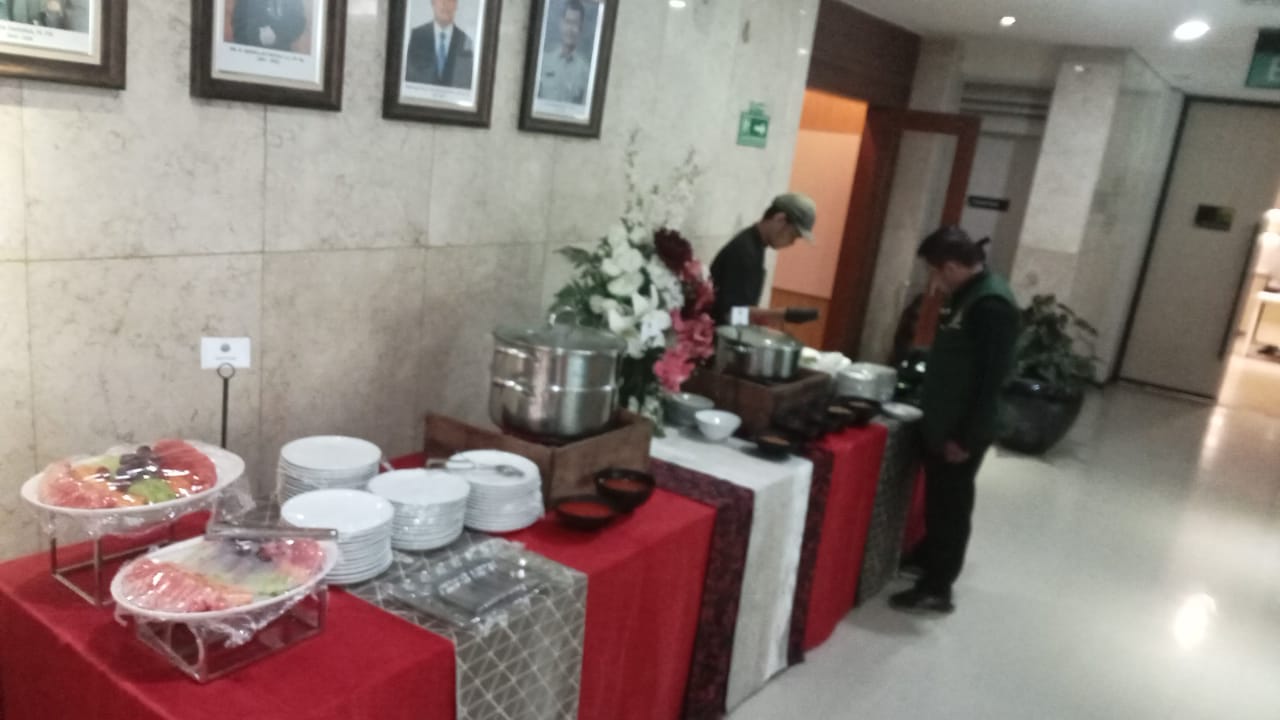 COFFEE BREAK &amp; STALL