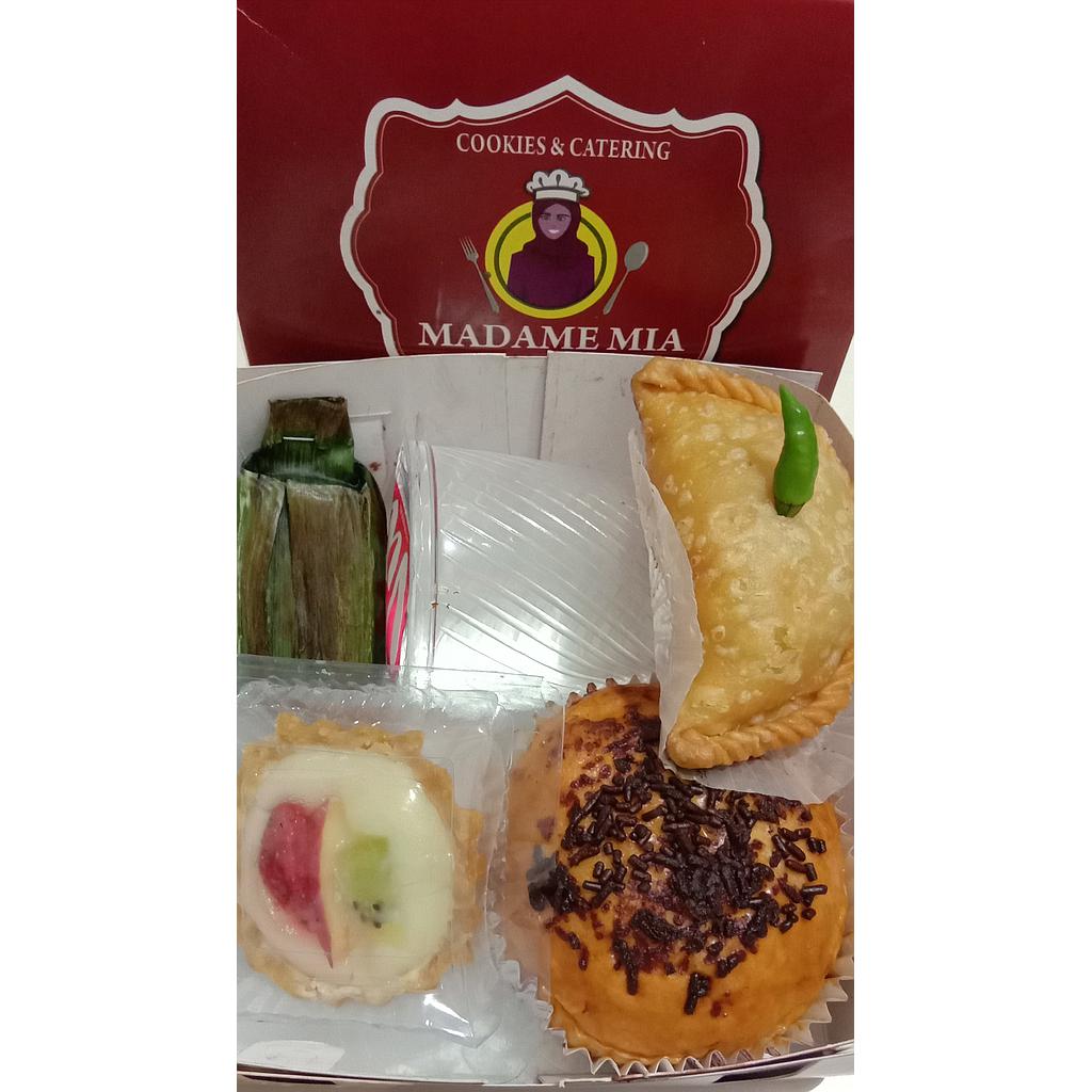 PAKET SNACK BOX 4KUE