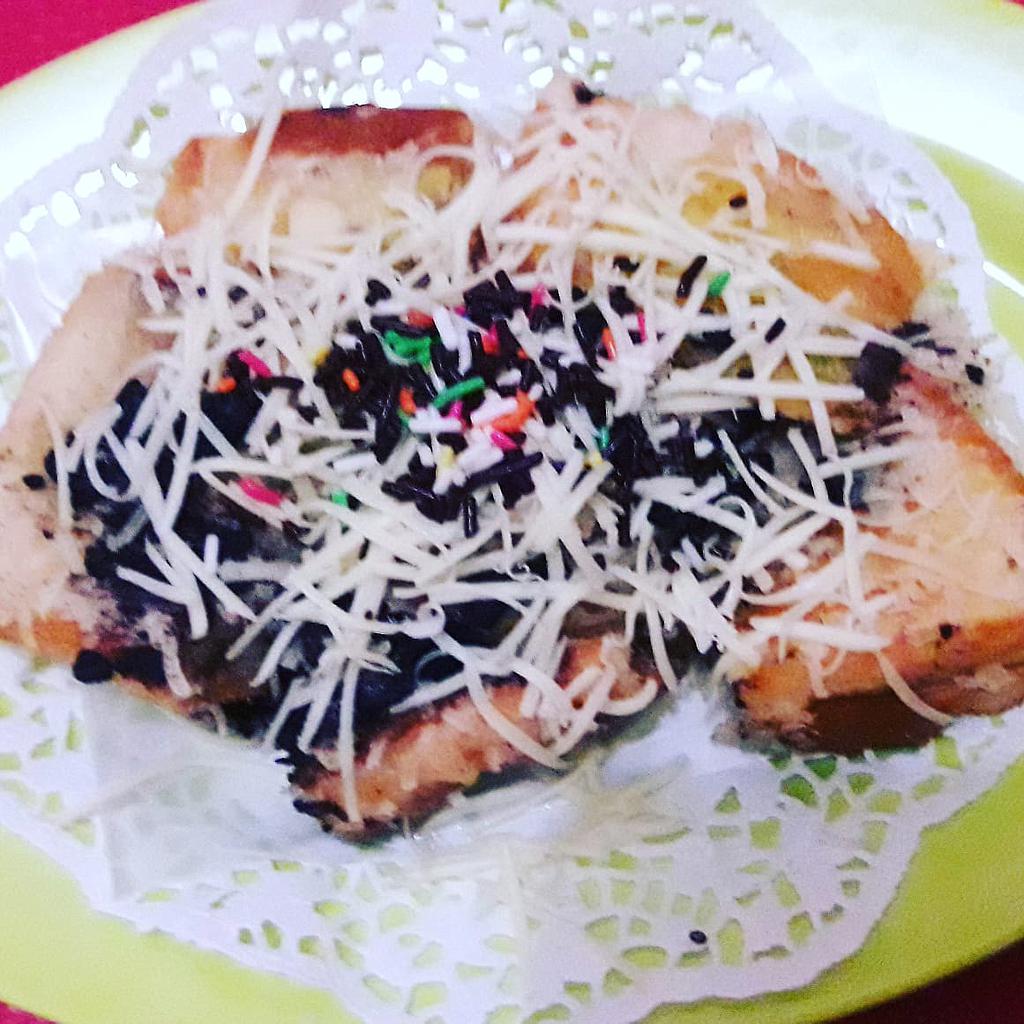 Roti Bakar Kjeu Cokelat