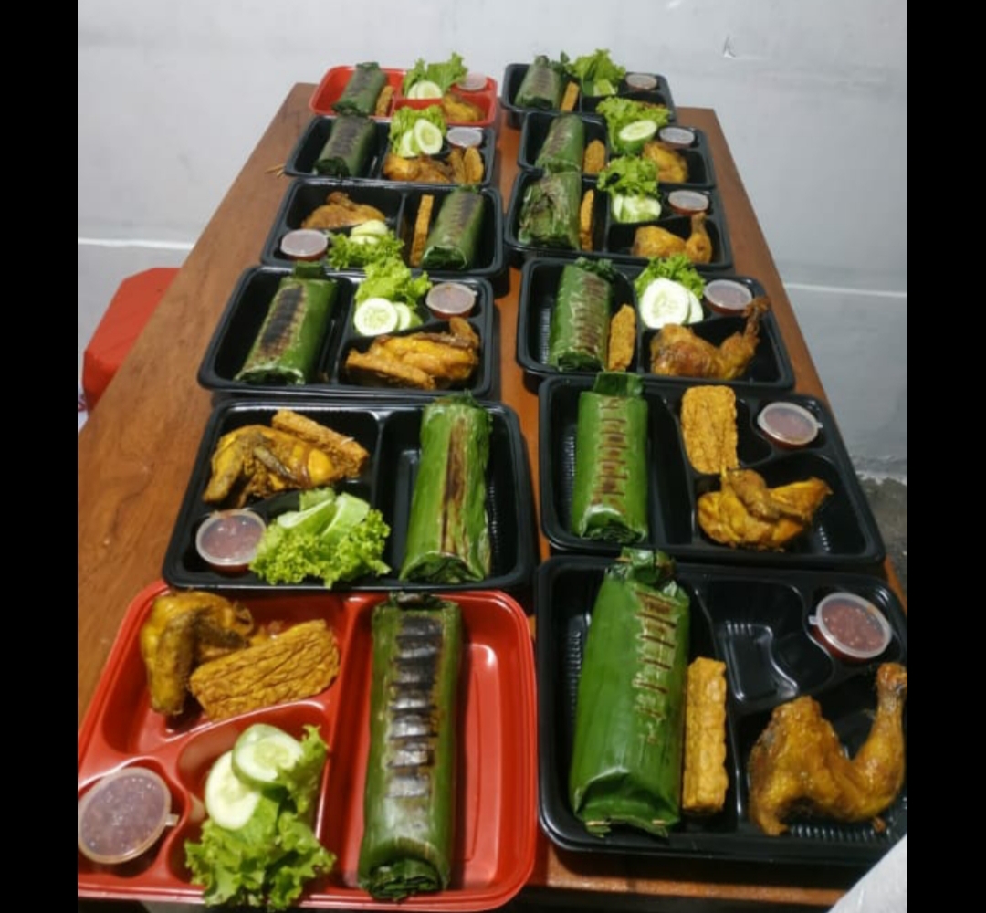 PAKET NASI BAKAR