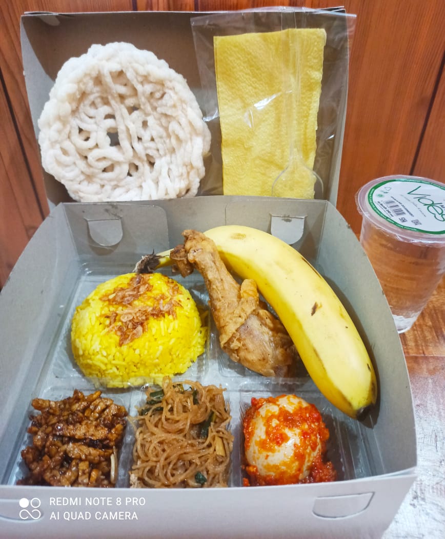 PAKET NASI BOX 2 MPOK LIMEH