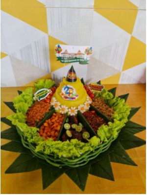 Tumpeng Diameter 60cm Untuk 13-15 Orang