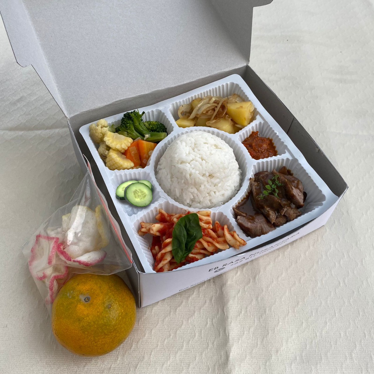 Nasi Box Menu 3 - Nasi Beef Tenderloin