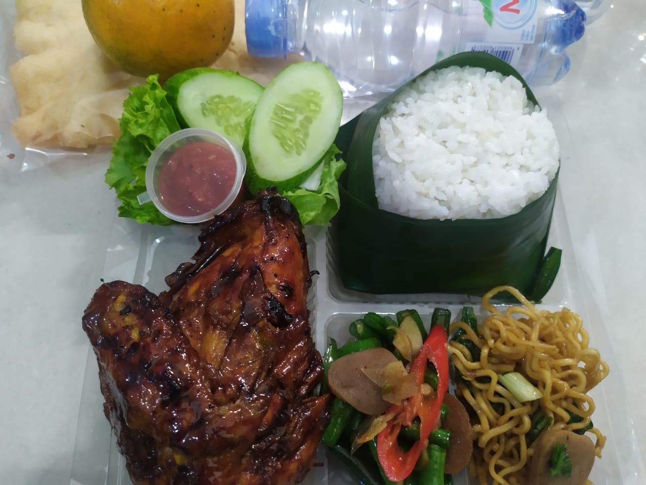 DAPOER RASA NASI BOX BAKAR