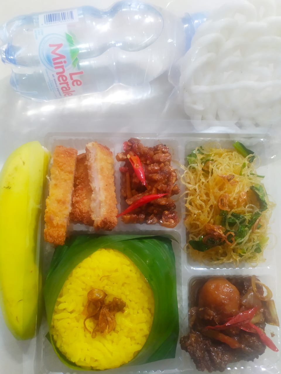 DAPOER RASA PAKET NASI KUNING