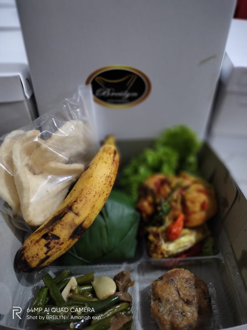 paket nasi ayam rica