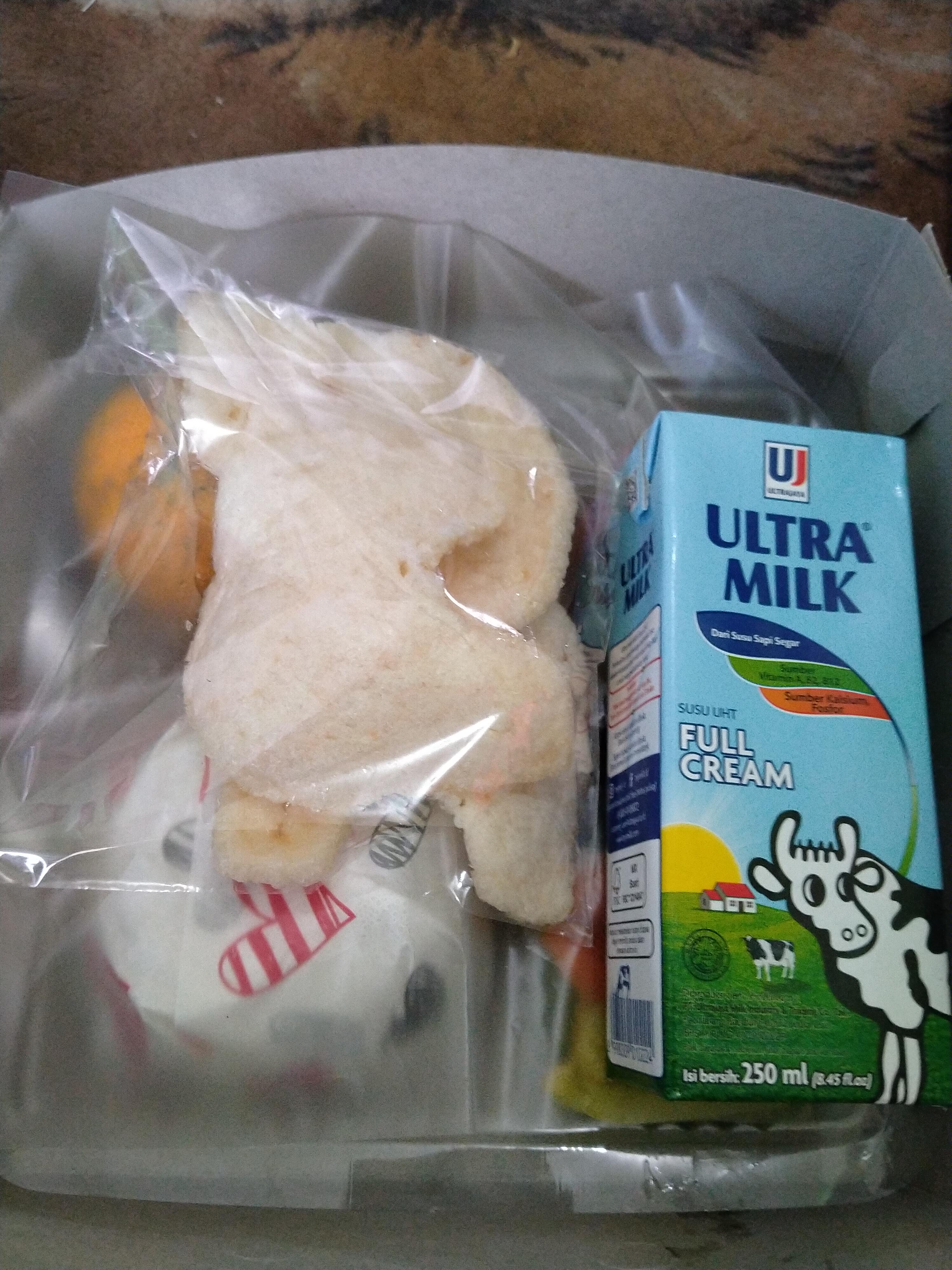 Nasi box paket +susu