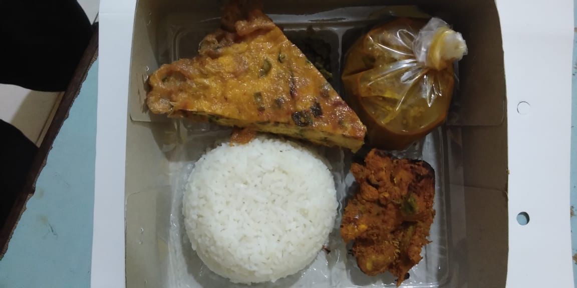 Nasi Box Paket A