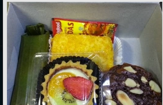 Snack box @18000