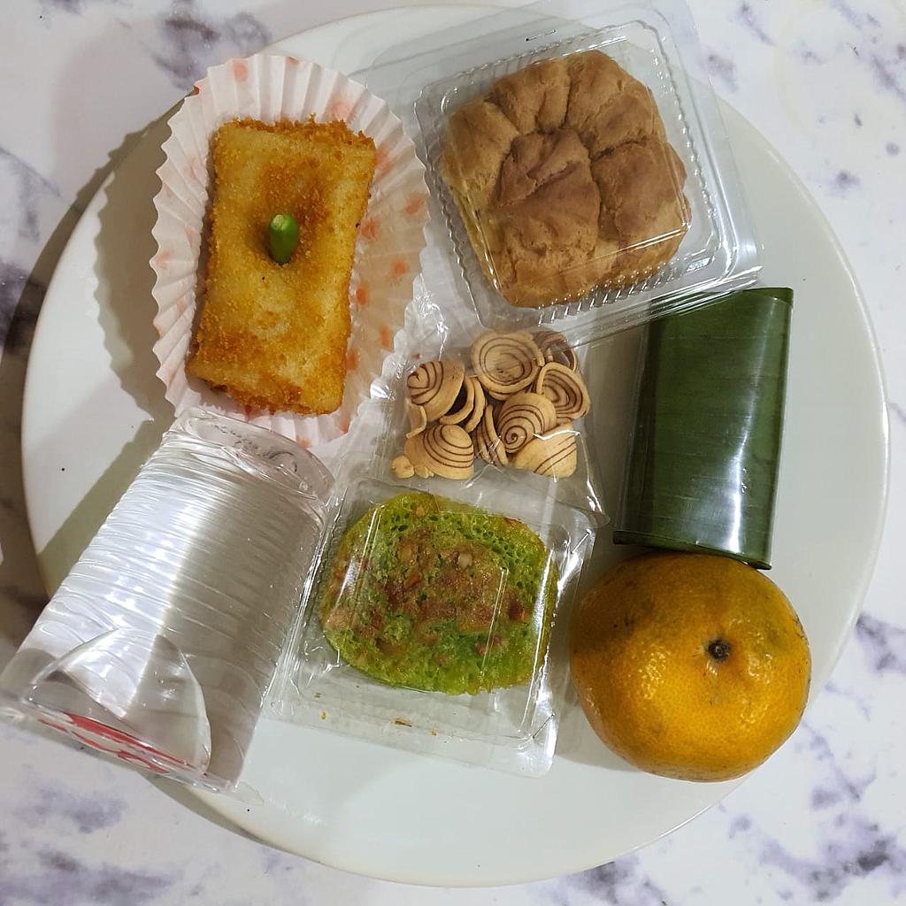 Paket Snack by Dapoer Manis