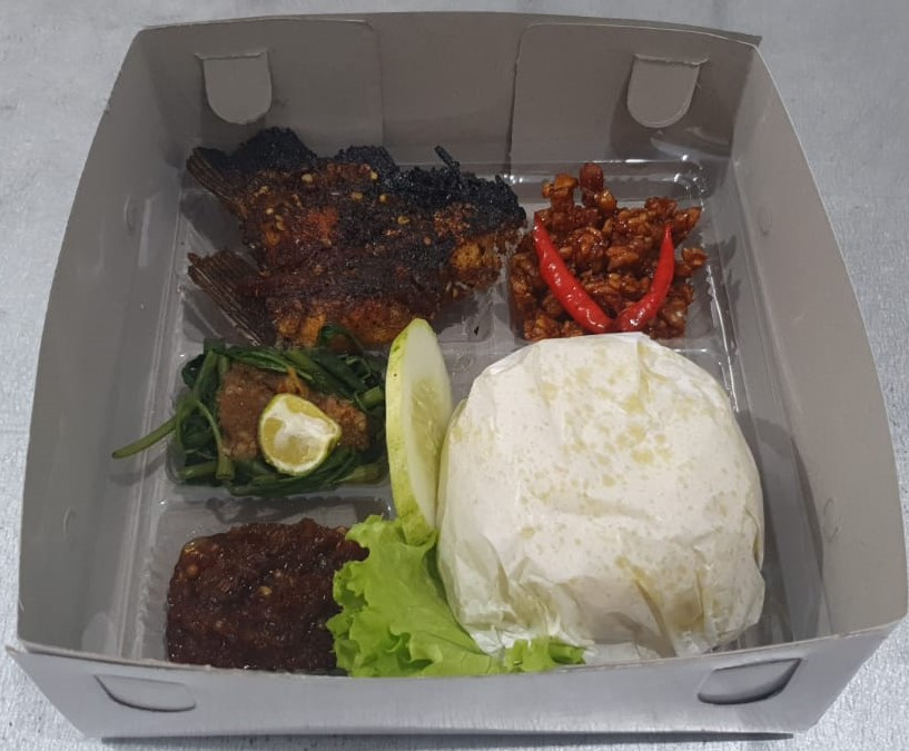 Paket Nasi 11